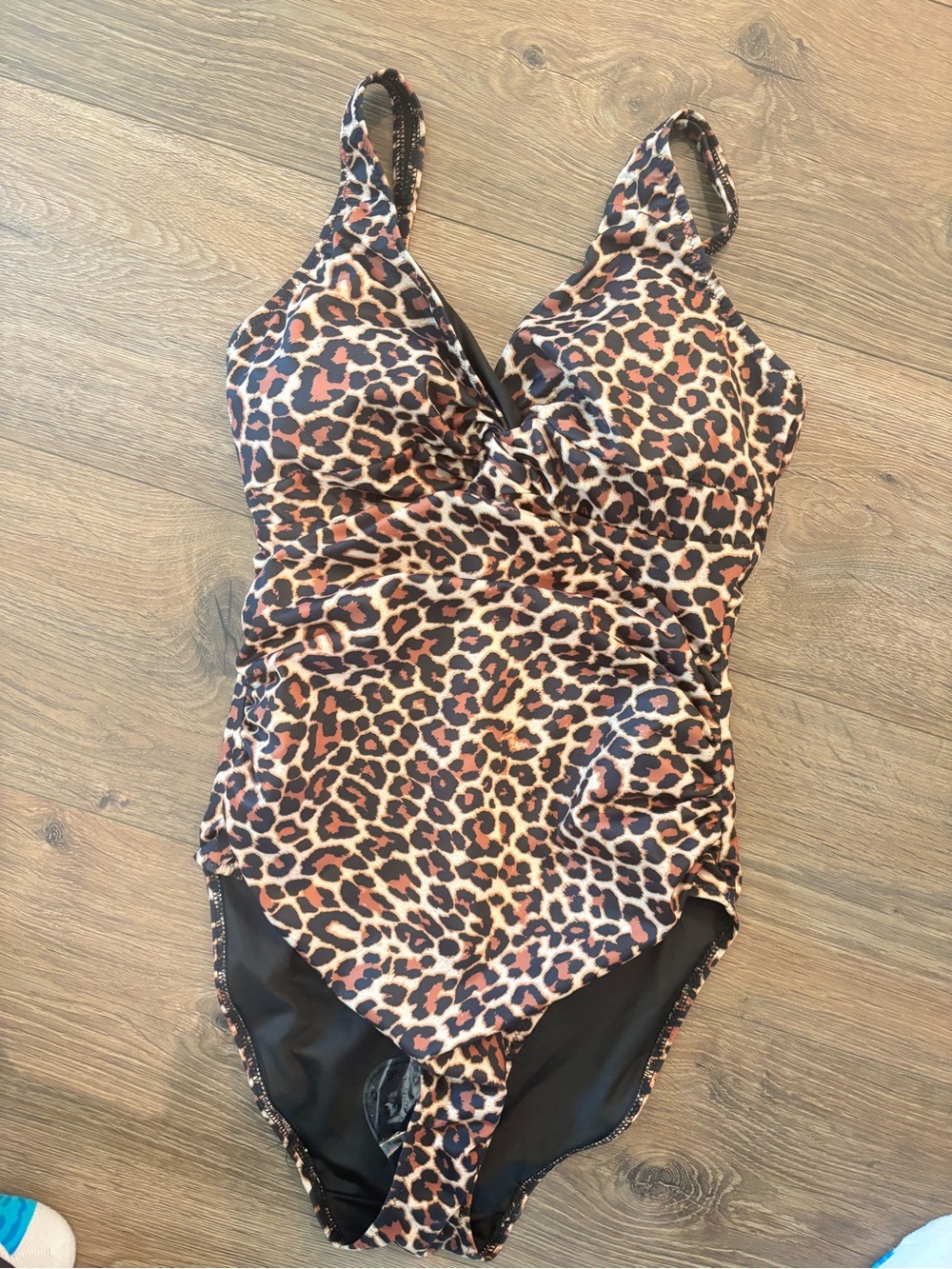 NWOT Tummy Control Women's One Piece Leopard Print Size Small